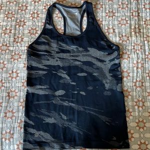 Athleta Racerback Top - Sz Medium Blue/Camo